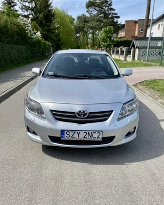 Toyota Corolla cena 19900 przebieg: 295000, rok produkcji 2007 z Marki małe 22